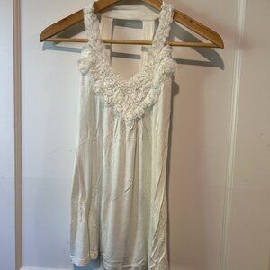 White cotton Mitto lace-accented v-neck tank with strappy cutout back